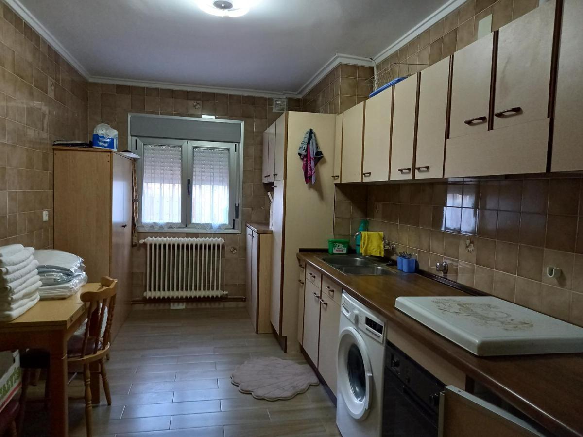 فندق Apartamento Pension La Via Lactea Frómista المظهر الخارجي الصورة